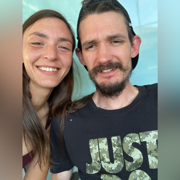 Meet your Posher, Kristie - Picture 4 of 6